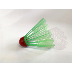 Plastikinis badmintono skraidukas